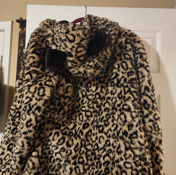 Jawbreaker Leopard Print Jacket - Picture 2 of 3